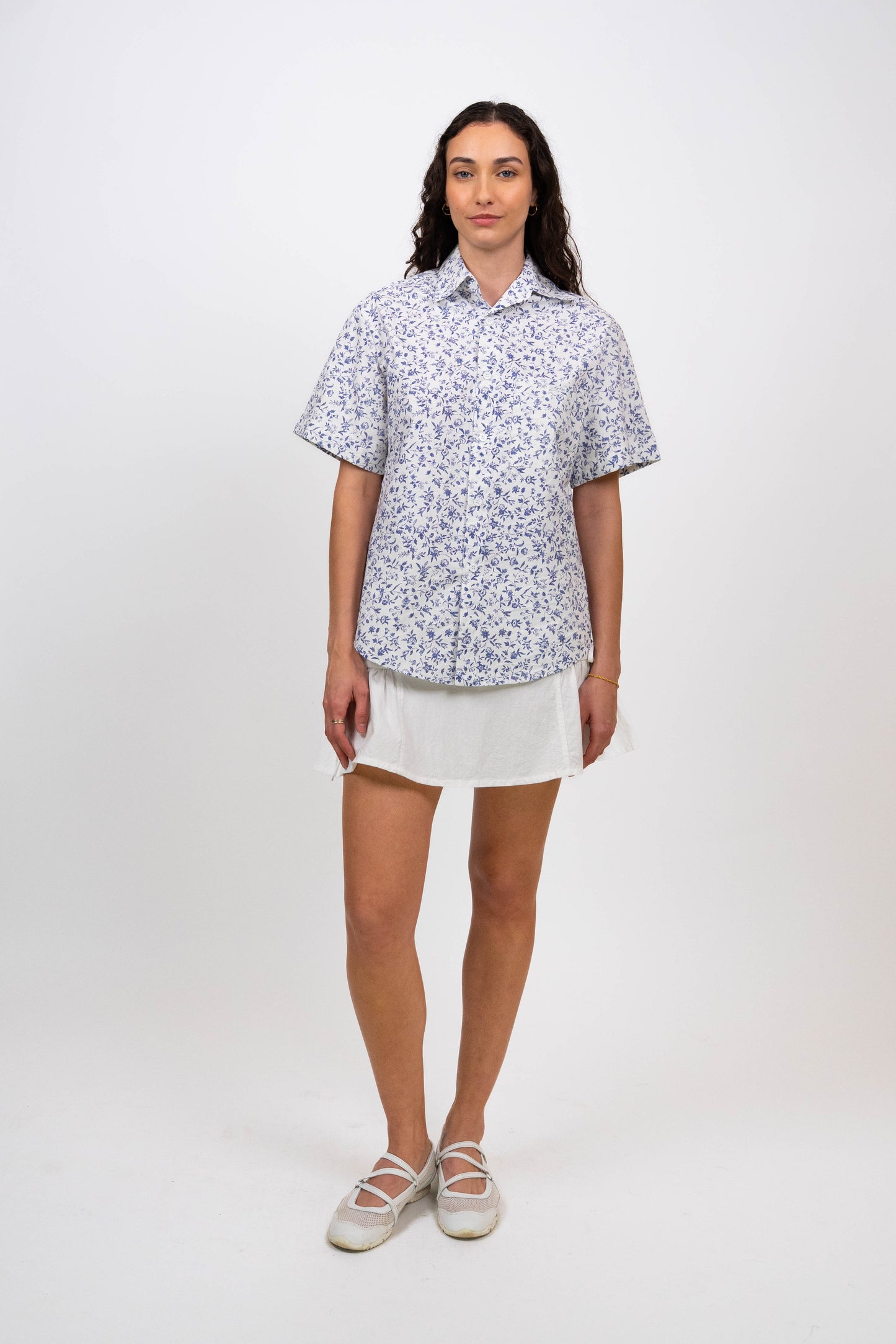 Trev Button Down (Sizes S, M)