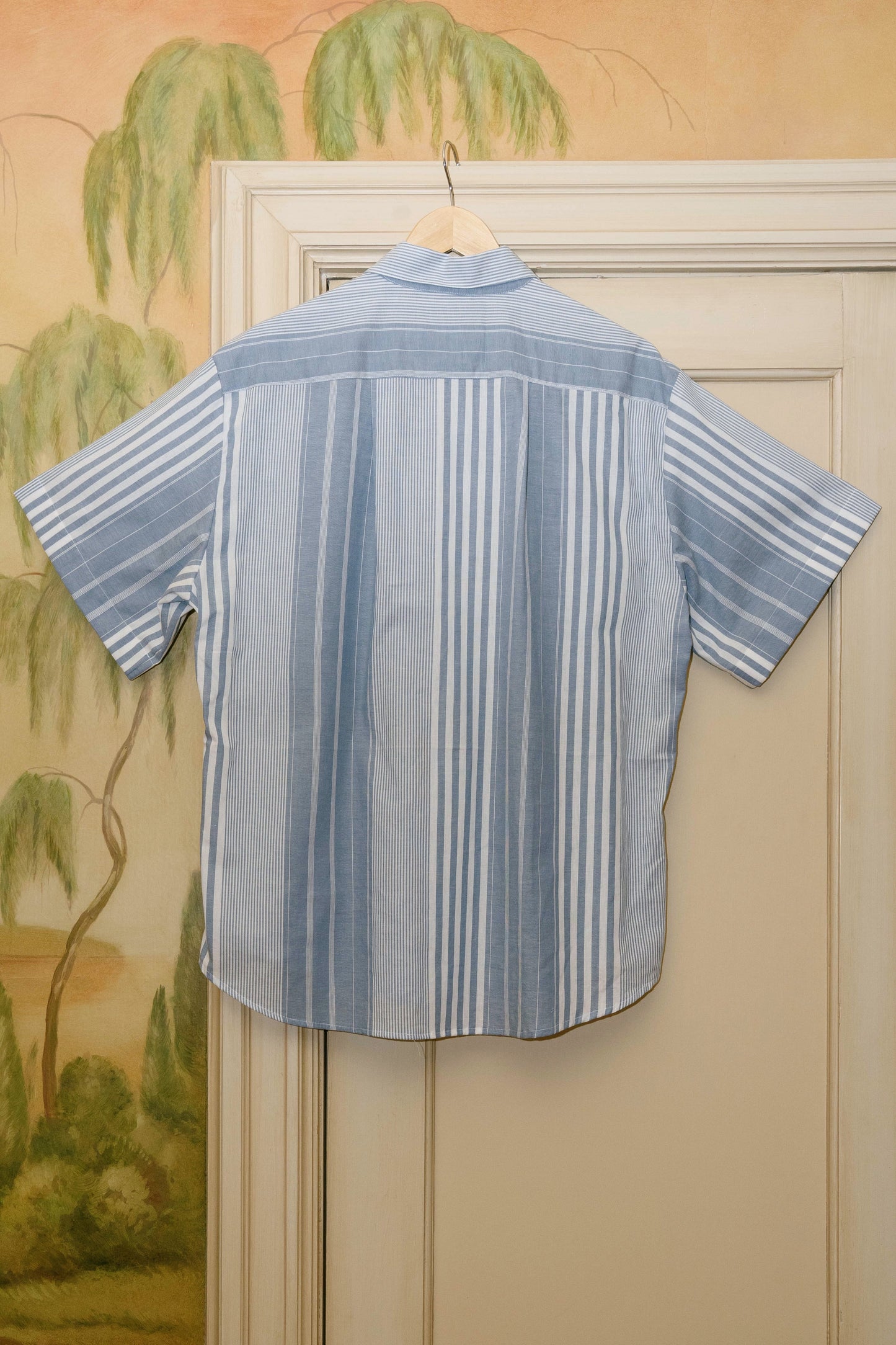 Trev Button Down (Size XL)