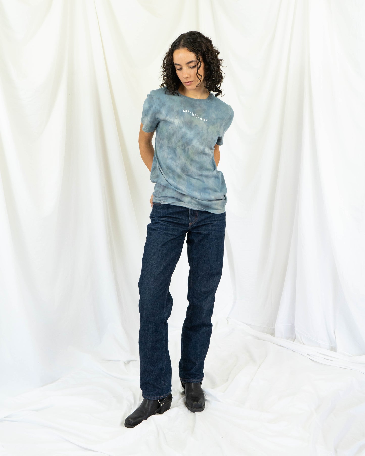 604-hijulez Tee